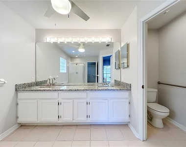 900 W Charing Cross Circle - Photo Thumbnail 45
