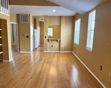 1321 Arbor Vista Loop - Photo Thumbnail 2