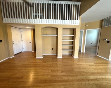 1321 Arbor Vista Loop - Photo Thumbnail 3