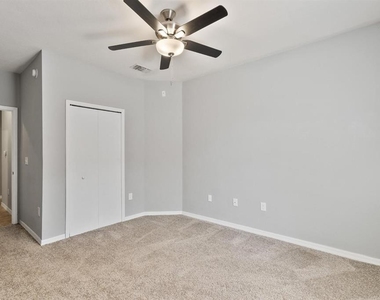 132 Vista Verdi Circle - Photo Thumbnail 35