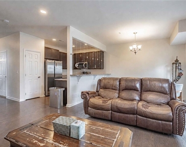 1499 Black Forest Drive - Photo Thumbnail 10