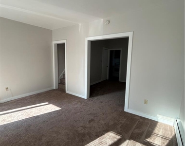 431 Maple Street - Photo Thumbnail 1
