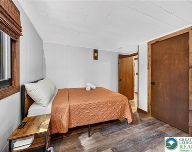 1029 Laurel Hill Road - Photo Thumbnail 17