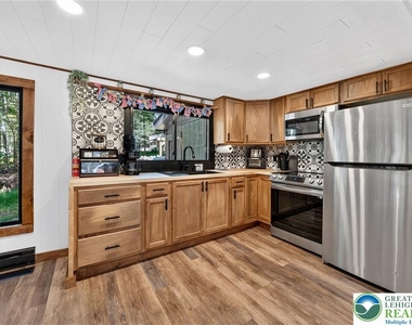 1029 Laurel Hill Road - Photo Thumbnail 10