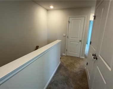 8204 Alexander Court - Photo Thumbnail 15
