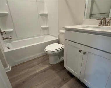8204 Alexander Court - Photo Thumbnail 28