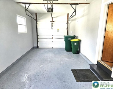 2141 Aster Road - Photo Thumbnail 9