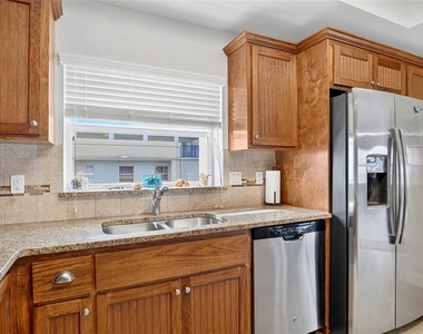 5300 S Atlantic Avenue - Photo Thumbnail 13