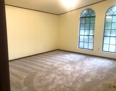 1115 Old Polk City Road - Photo Thumbnail 7