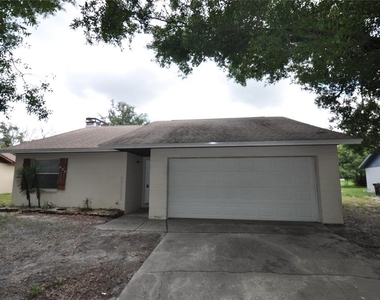 828 Cinnamon Drive E - Photo Thumbnail 1