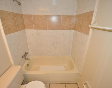 3812 Deeson Road - Photo Thumbnail 11