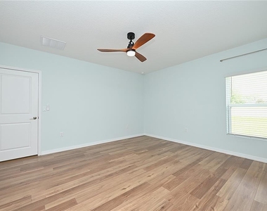 2028 Rosewood Circle - Photo Thumbnail 19
