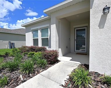 2028 Rosewood Circle - Photo Thumbnail 1