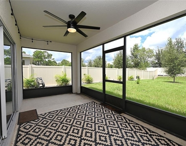 2028 Rosewood Circle - Photo Thumbnail 42