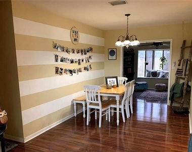 4312 Nw 29 Way - Photo Thumbnail 1