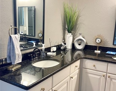 17150 Se 78th Larchmont Court - Photo Thumbnail 21