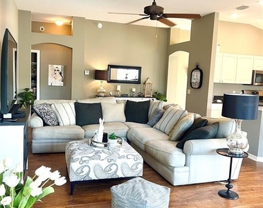 17150 Se 78th Larchmont Court - Photo Thumbnail 7