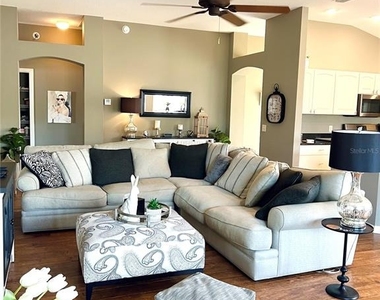 17150 Se 78th Larchmont Court - Photo Thumbnail 6