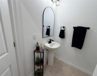 12542 Westhaven Way - Photo Thumbnail 34