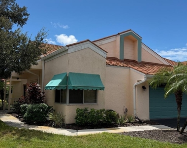 608 Marcus Street - Photo Thumbnail 3