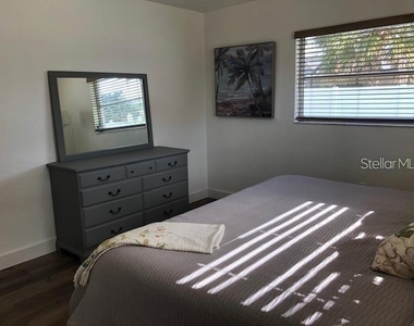 7451 Blaine Way - Photo Thumbnail 14