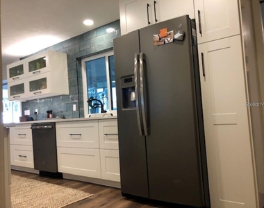 7451 Blaine Way - Photo Thumbnail 9