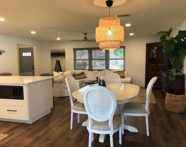 7451 Blaine Way - Photo Thumbnail 5