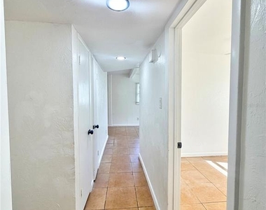 3724 Taro Place - Photo Thumbnail 9