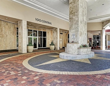 100 Central Avenue - Photo Thumbnail 1
