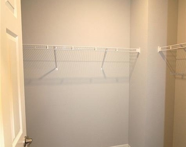 2922 Grand Kemerton Place - Photo Thumbnail 17