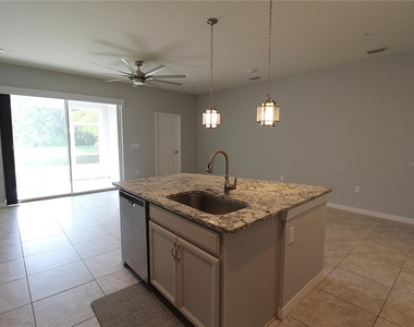 2922 Grand Kemerton Place - Photo Thumbnail 5