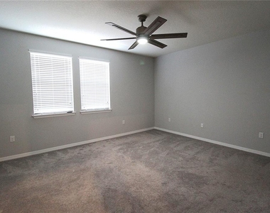 2922 Grand Kemerton Place - Photo Thumbnail 13