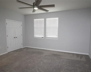 2922 Grand Kemerton Place - Photo Thumbnail 18
