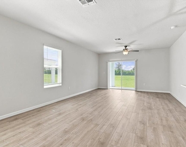 18112 Gander Terrace - Photo Thumbnail 8