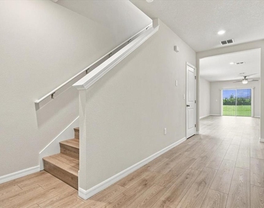 18112 Gander Terrace - Photo Thumbnail 5