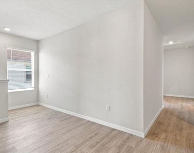 18112 Gander Terrace - Photo Thumbnail 34