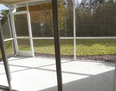 6405 Bay Cedar Lane - Photo Thumbnail 16