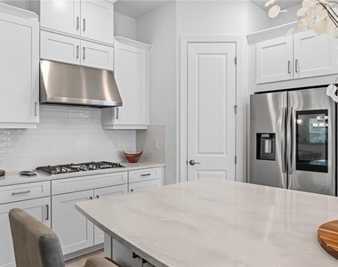 10394 Morning Mist Lane - Photo Thumbnail 20