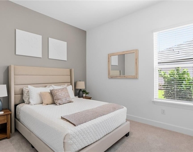 10394 Morning Mist Lane - Photo Thumbnail 31