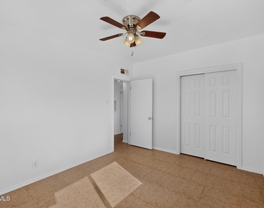 5108 Yvette Avenue - Photo Thumbnail 27