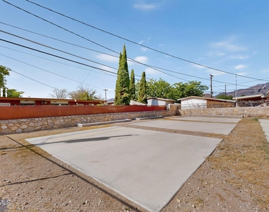 5108 Yvette Avenue - Photo Thumbnail 42