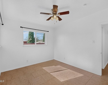 5108 Yvette Avenue - Photo Thumbnail 26