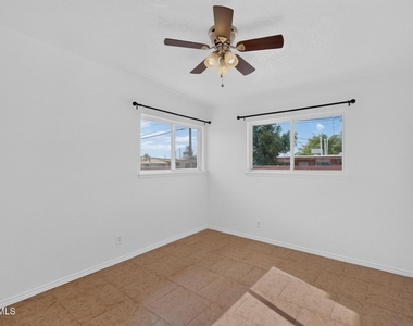 5108 Yvette Avenue - Photo Thumbnail 25