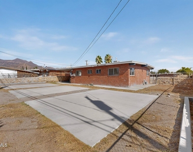 5108 Yvette Avenue - Photo Thumbnail 39