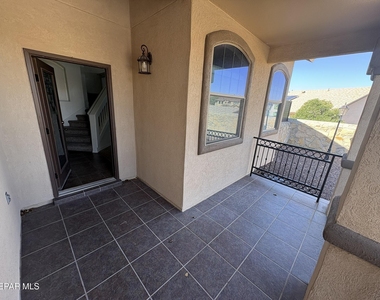 12220 Branell Lane - Photo Thumbnail 4