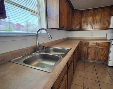 2992 Tierra Limon Drive - Photo Thumbnail 3