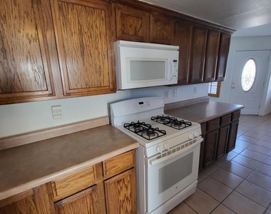 2992 Tierra Limon Drive - Photo Thumbnail 6