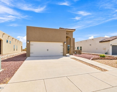 14182 Peyton Edwards Avenue - Photo Thumbnail 1