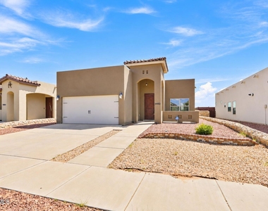 14182 Peyton Edwards Avenue - Photo Thumbnail 2