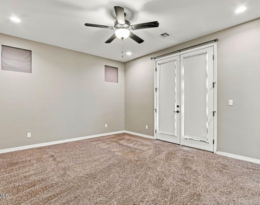 14182 Peyton Edwards Avenue - Photo Thumbnail 20